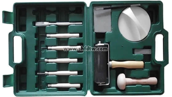 配套工具箱（版畫泥塑繪畫工具定位紙工制作國畫金工木工）
