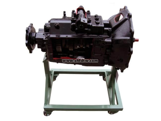 手動變速器解剖模型