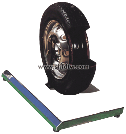 汽車(chē)車(chē)輪解剖模型