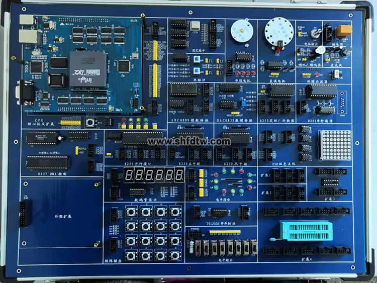 32位微機(jī)原理與接口實(shí)驗(yàn)箱