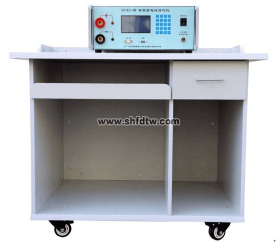 單體電池充放電實(shí)驗(yàn)裝置